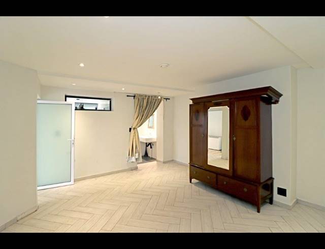 4 BEDROOM HOUSE TO LET IN WESTCLIFF